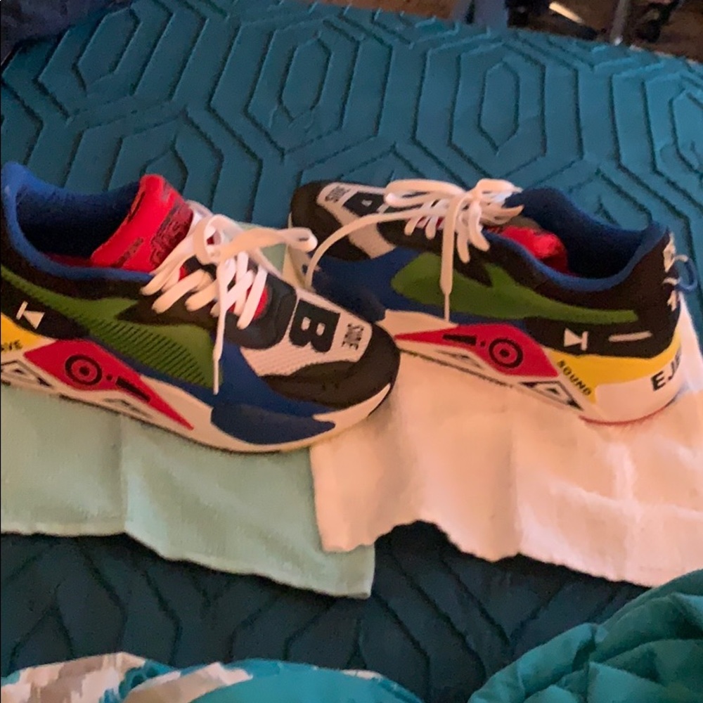 Shoes